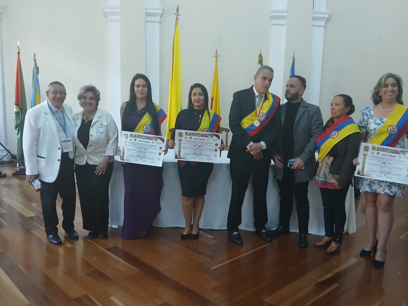 Máximo Galardón Colombia — Medicina